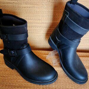 size 7 SUPER CUTE Rubber Boots  made by TaraM.